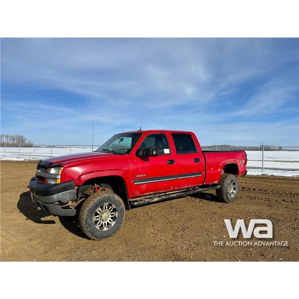 2004 Chevrolet 2500HD Crew Cab Pickup