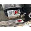 Image 13 : 2007 Peterbilt 379 Tridem Potable Water Tank Truck