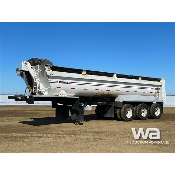 2016 Midland SLX3 Tridem End Dump Trailer
