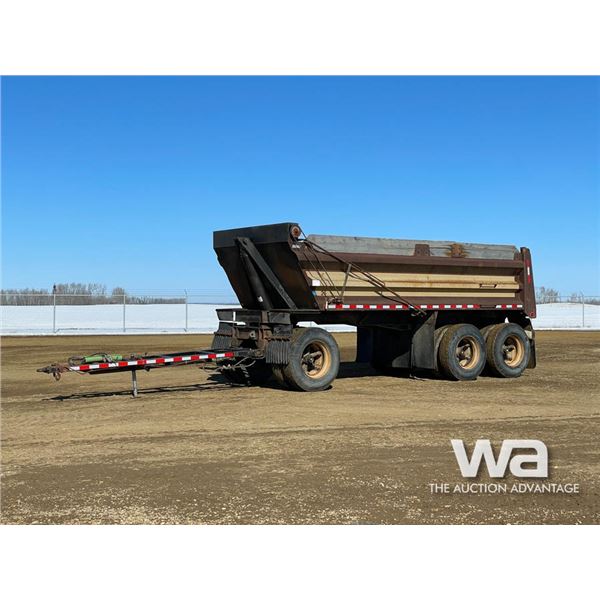 1992 Midland Tridem Gravel Wagon Trailer