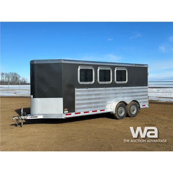 2018 Featherlite 24 FT. T/A 3 Horse Slant Trailer