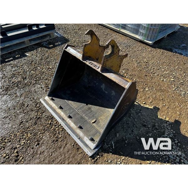 Mini Excavator 30 IN. Clean Out Bucket