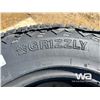 Image 5 : (4) Grizzly Bandit LT245/75R17 Tires