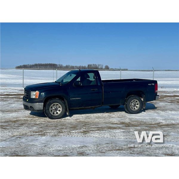 2008 GMC Sierra Single Cab Pickup