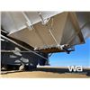 Image 23 : 2002 Doepker Super B-Train Grain Trailers