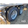 Image 27 : 2002 Doepker Super B-Train Grain Trailers