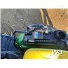 Image 12 : 2011 John Deere 2320 MFWD Utility Tractor