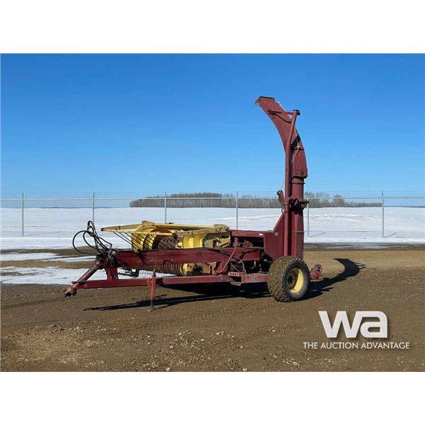New Holland 892 Forage Harvester
