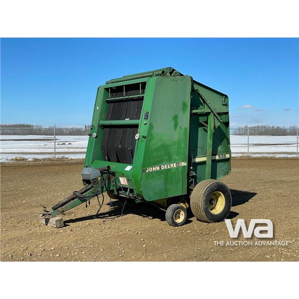 John Deere 535 Round Baler