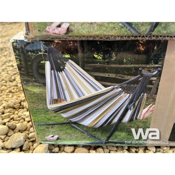 Swinging Hammock