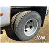 Image 22 : 2016 GMC SIERRA  3500HD CREW CAB DUALLY PICKUP