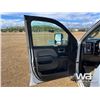 Image 6 : 2016 GMC SIERRA  3500HD CREW CAB DUALLY PICKUP
