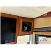Image 22 : 2008 NEWMAR DUTCH STAR 43 FT. T/A MOTORHOME