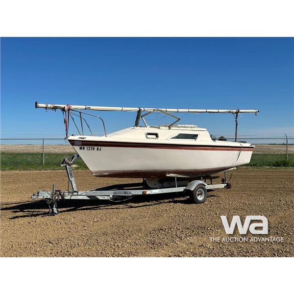 1983 HUNTER SWING KEEL 20.5 FT. SAIL BOAT
