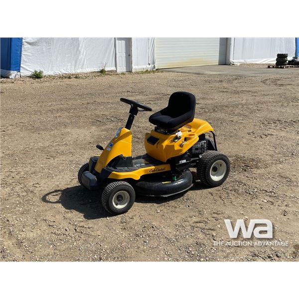 2017 CUB CADET RIDING LAWN MOWER