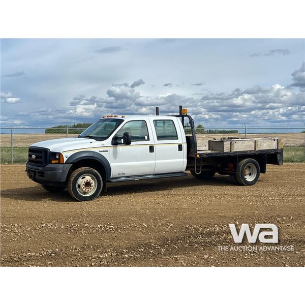 2006 FORD F450 CREW CAB FLATBED TRUCK