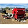 Image 4 : 2014 VALMAR 3255 SEED APPLICATOR