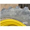 Image 6 : (8) 800/70R38 TIRES & RIMS