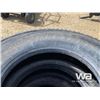 Image 12 : (8) 11R22/5 TIRES (8) 10 BOLT RIMS