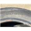 Image 6 : (4) 215/60R17 DUNLOP TIRES