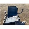 Image 11 : GRADER FENDERS & BRACKETS