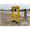 Image 3 : TRICO 60 TON SHOP PRESS