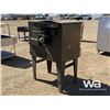 Image 3 : GARLAND COMMERCIAL 2 DOOR GAS OVEN