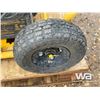 Image 7 : AIR COMPRESSOR & TILE SAW