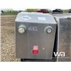 Image 5 : (4) 30 GALLON ALUIMINUM FUEL TANKS