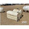 Image 3 : ROUND AND SQUARE WHITE POLY TANKS