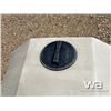 Image 7 : ROUND AND SQUARE WHITE POLY TANKS