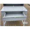 Image 5 : ULINE SHOP BENCH WITH DRAWER