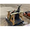 Image 4 : LAWN SPREADER, PUSH MOWER, VACUUM