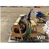 Image 5 : LAWN SPREADER, PUSH MOWER, VACUUM