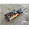 Image 4 : ANTIQUE FORGE BLOWER