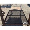 Image 11 : 5 FT. CUSTOM WORKBENCH WITH VISE GRIP
