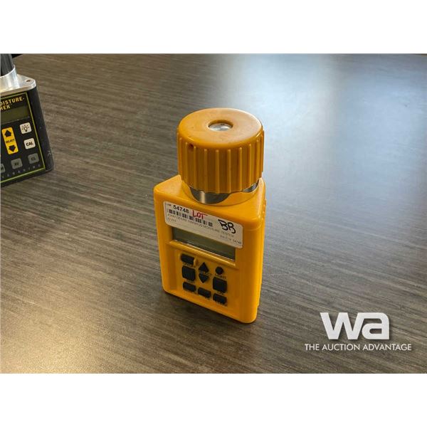 JOHN DEERE SW08120 MOISTURE TESTER
