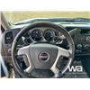 Image 12 : 2012 GMC SIERRA 3500HD CREW CAB PICKUP