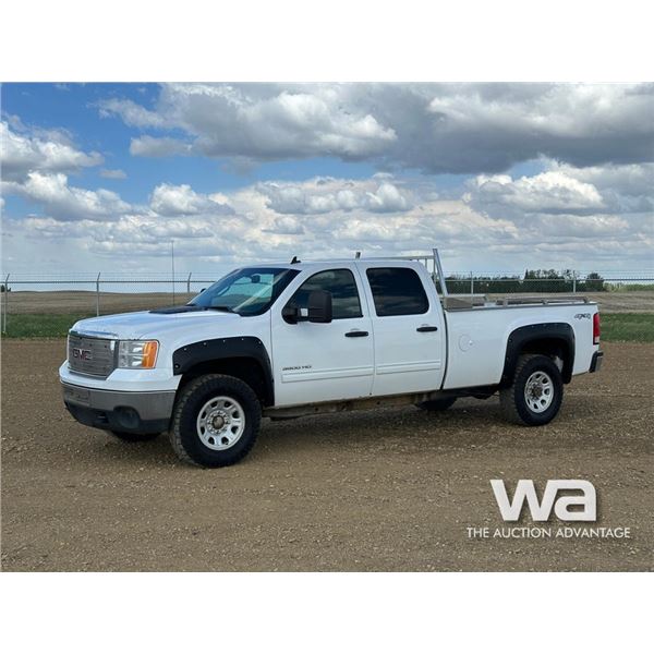 2012 GMC SIERRA 3500HD CREW CAB PICKUP