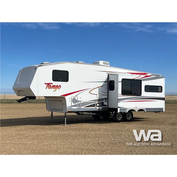 2008 TANGO 31 FT.  5TH WHEEL T/A TRAVEL TRAILER