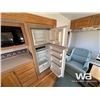 Image 15 : 2000 CARDINAL 32 FT. T/A 5TH WHEEL TRAVEL TRAILER