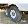 Image 43 : 2000 CARDINAL 32 FT. T/A 5TH WHEEL TRAVEL TRAILER