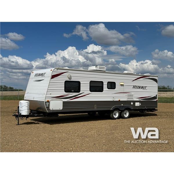 2012 KEYSTONE HIDEOUT 27 FT. TRAVEL TRAILER