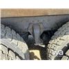Image 41 : 2018 WESTERN STAR 4900SA TRI DRIVE DUMP TRUCK