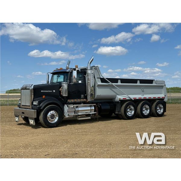 2013 WESTERN STAR 4900FA TRI DRIVE DUMP TRUCK