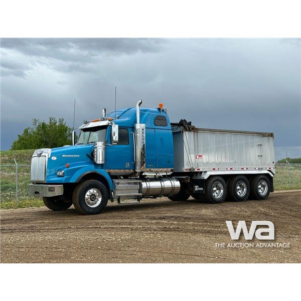 2019 WESTERN STAR 4900SA TRI DRIVE DUMP TRUCK