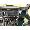 Image 11 : 2013 KENWORTH T800 T/A DAY CAB TRUCK TRACTOR