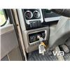 Image 15 : 2013 KENWORTH T800 T/A DAY CAB TRUCK TRACTOR