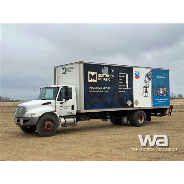 2011 INTERNATIONAL 4300 SBA S/A VAN TRUCK