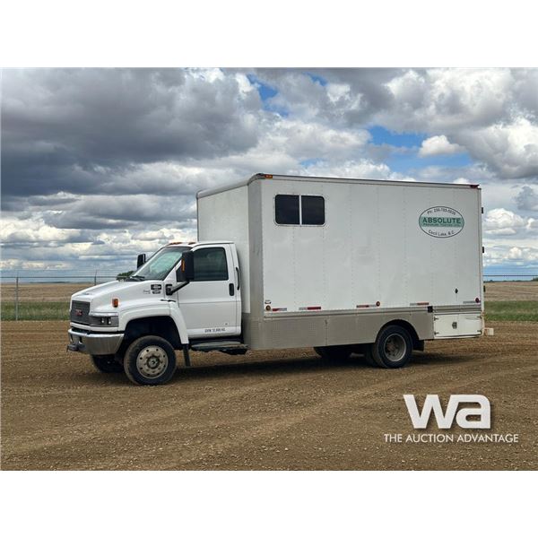 2005 GMC C5500 4X4 S/A PRESSURE TRUCK